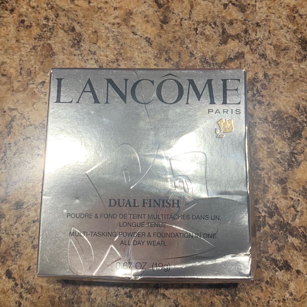 Lancôme Dual Finish 320 Amande III